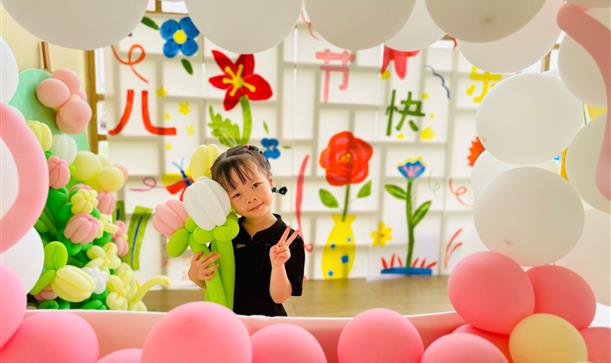 花開有時綻仲夏 童真無限滿香園丨香銳香寶寶幼兒園這樣過“六一”